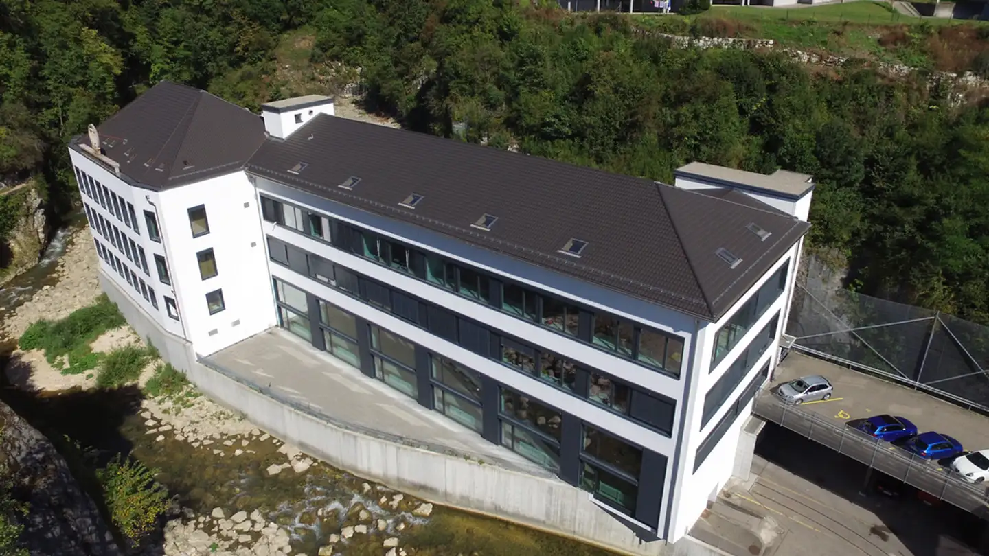 Gewerbe mieten - Route De Soleure / Solothurnstrasse 1, 2504 Biel/Bienne