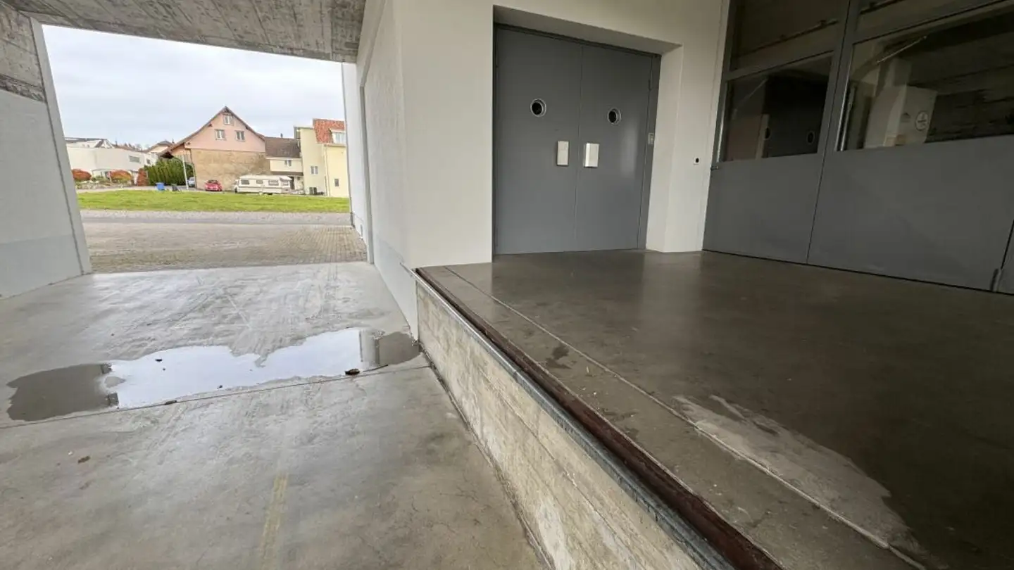 Commercial for rent - 5614 Sarmenstorf