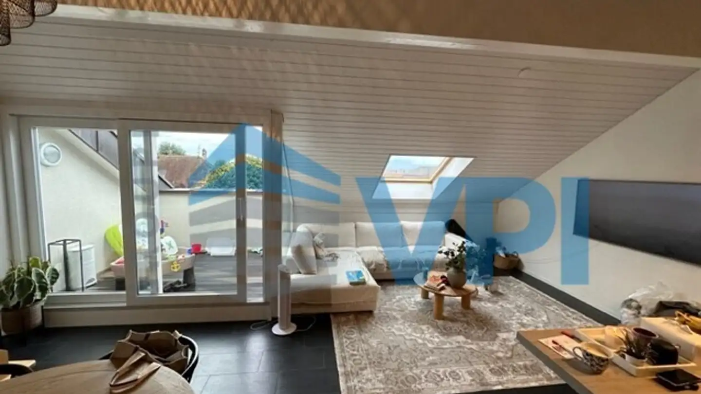 Attique à louer - Rue du Village 6, 1124 Gollion - Photo 3