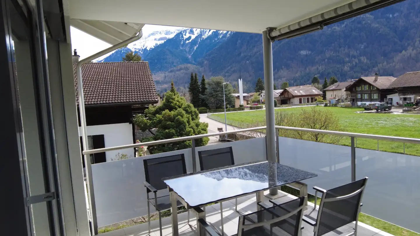 Single room for rent - 3800 Matten b. Interlaken - Photo 2