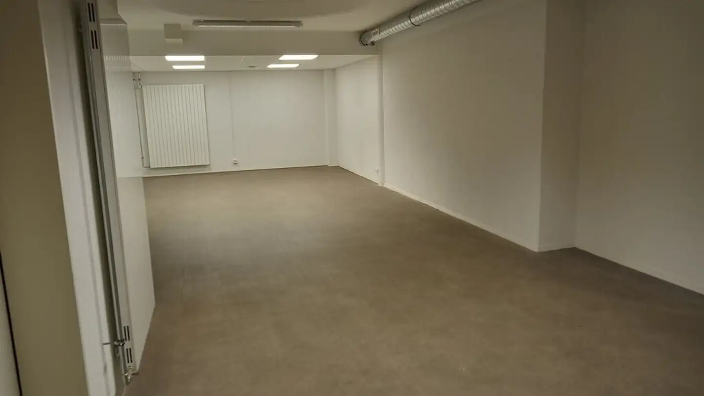 Office space for rent - Rue De La Borde, 1018 Lausanne - Photo 2