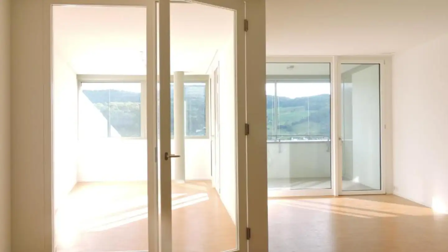 Apartment for rent - Bahnhofplatz 2, 4133 Pratteln - Photo 2