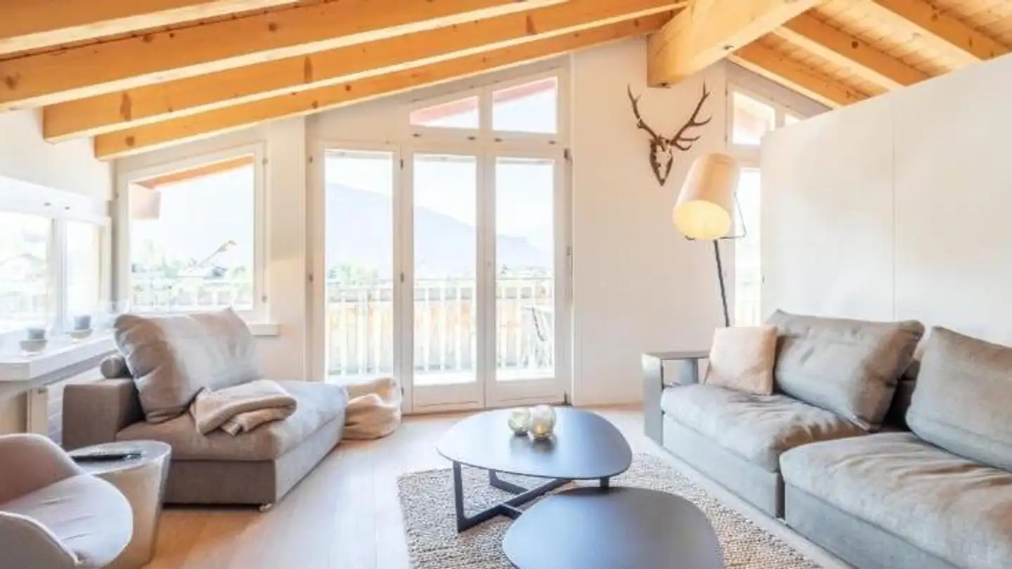 Furnished apartment for rent - Via Darschalè 9, 7031 Laax GR - Photo 2