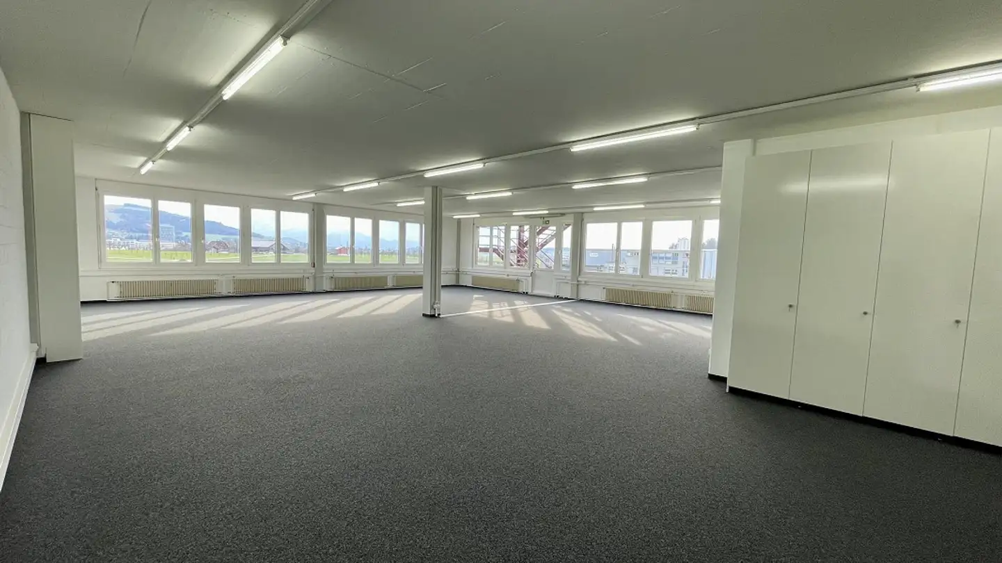 Commercial à louer - Bösch 35, 6331 Hünenberg - Photo 3