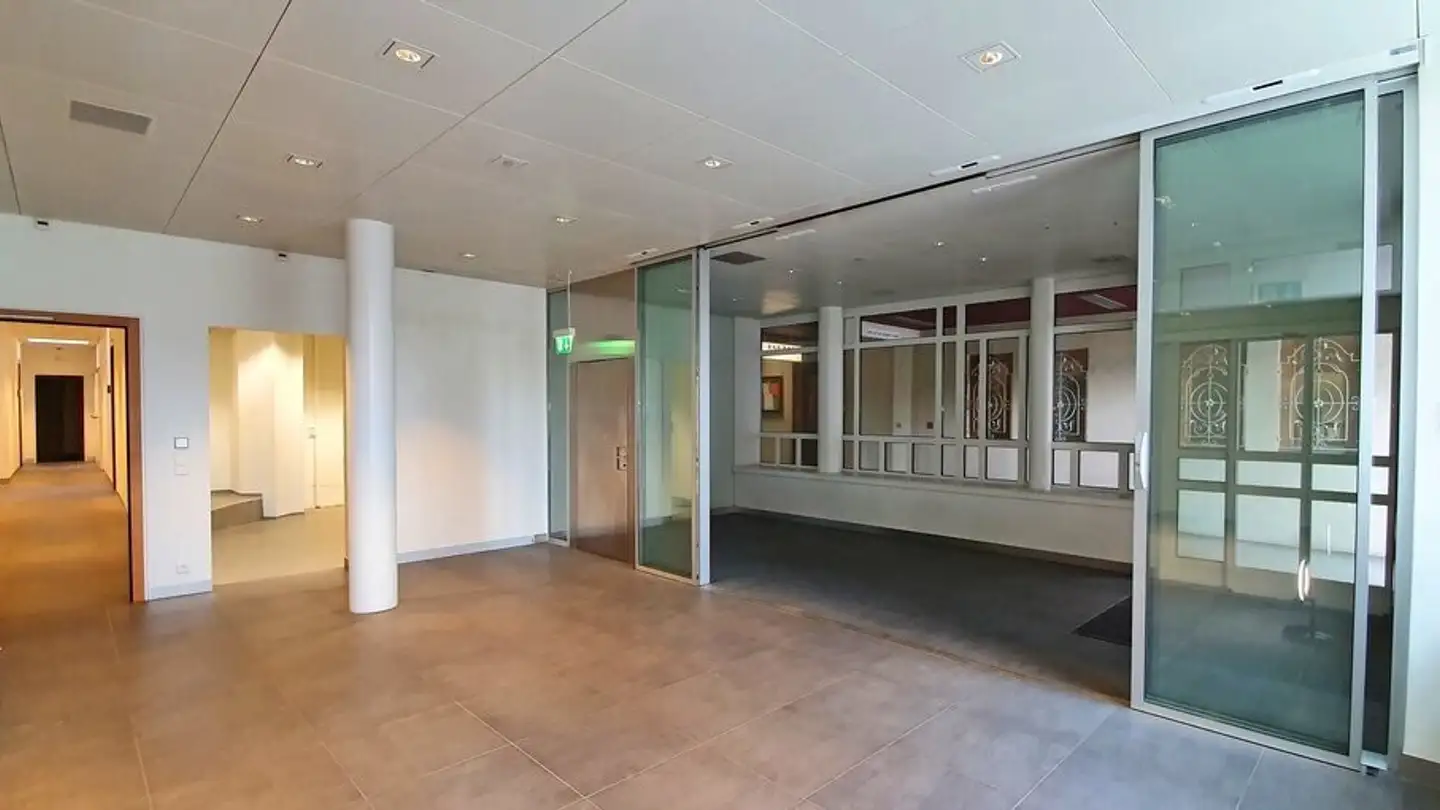 Shop for rent - Hauptstrasse 55, 5330 Bad Zurzach - Photo 3