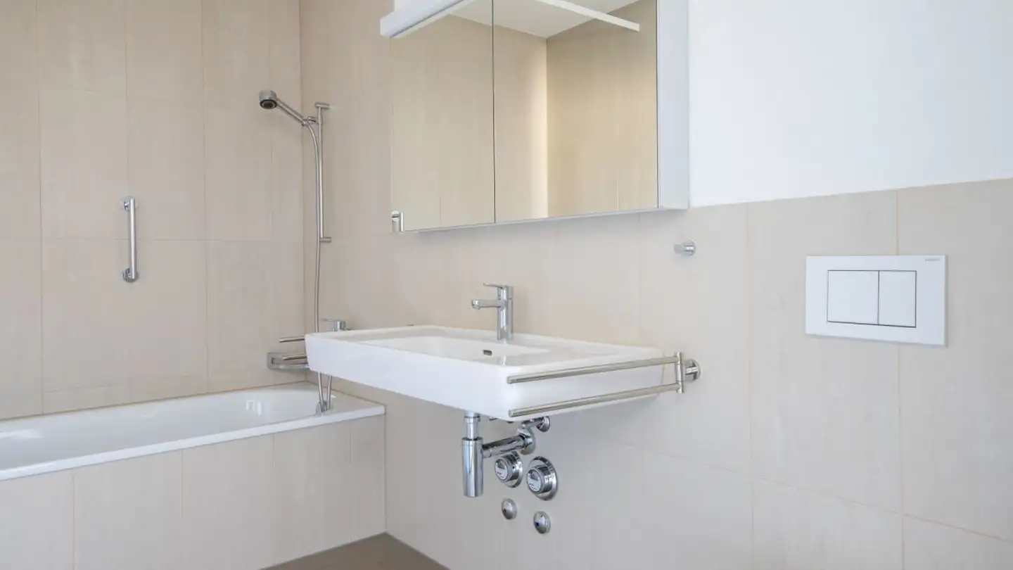 Appartement à louer - Loogstrasse 36, 4142 Münchenstein - Photo 2