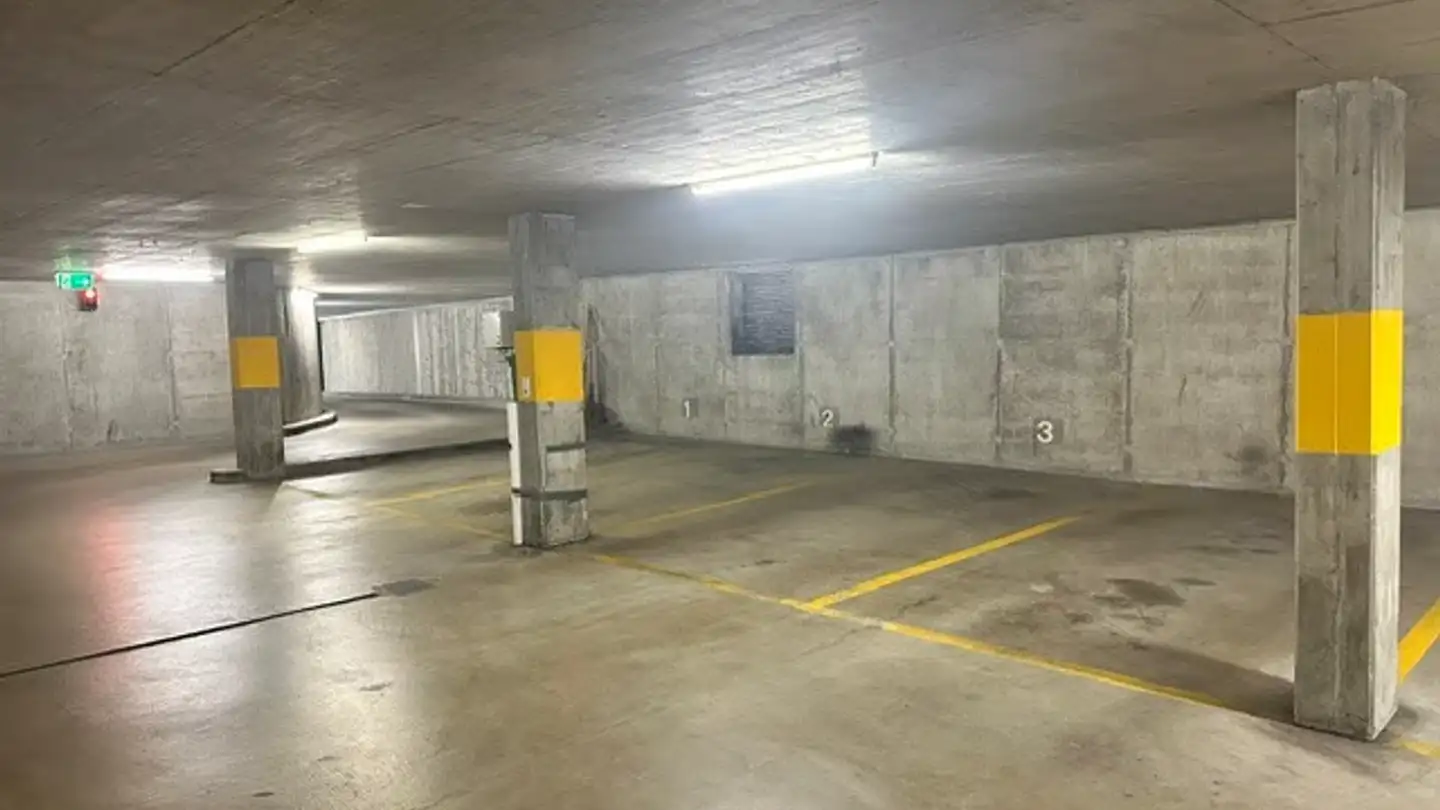 Underground parking space for rent - Oberdorfstrasse 2b, 3053 Münchenbuchsee - Photo 4