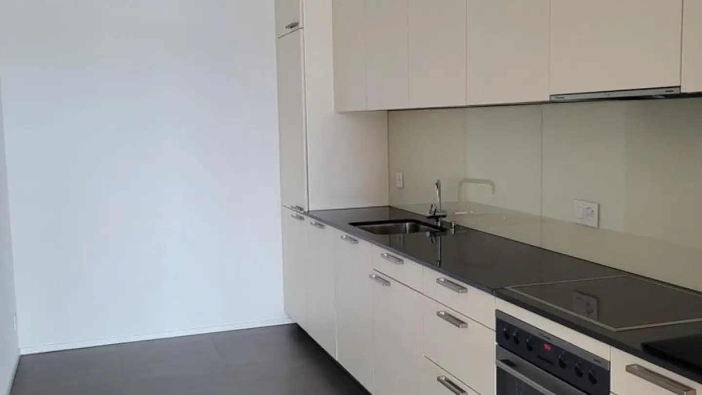 Apartment for rent - Pilatusstrasse 14, 8330 Pfäffikon ZH - Photo 2