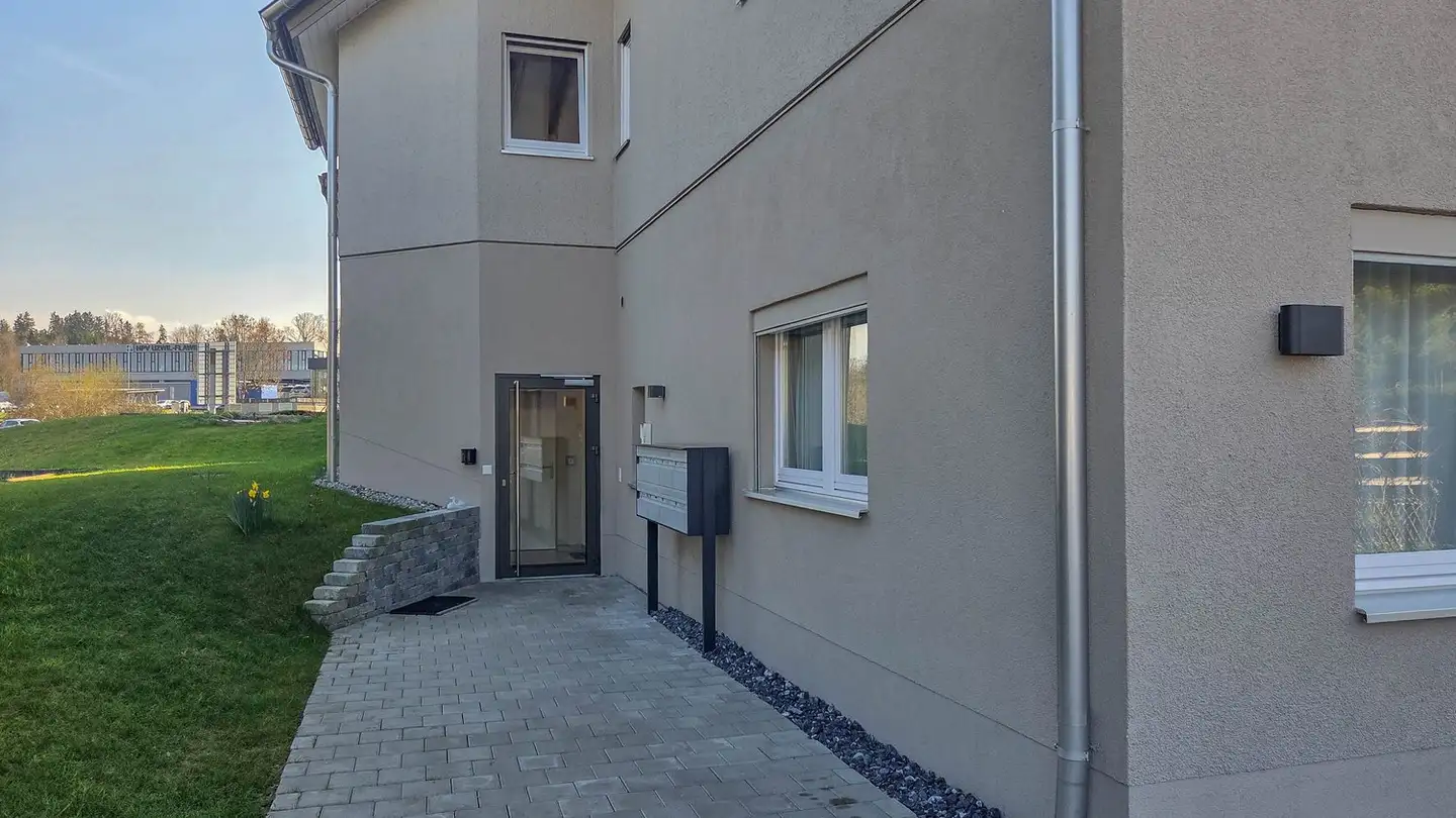 Attique à louer - Hirzenweg 1, 9244 Niederuzwil