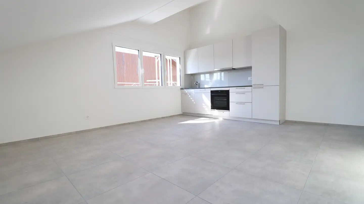 Attique à louer - Hirzenweg 1, 9244 Niederuzwil - Photo 2