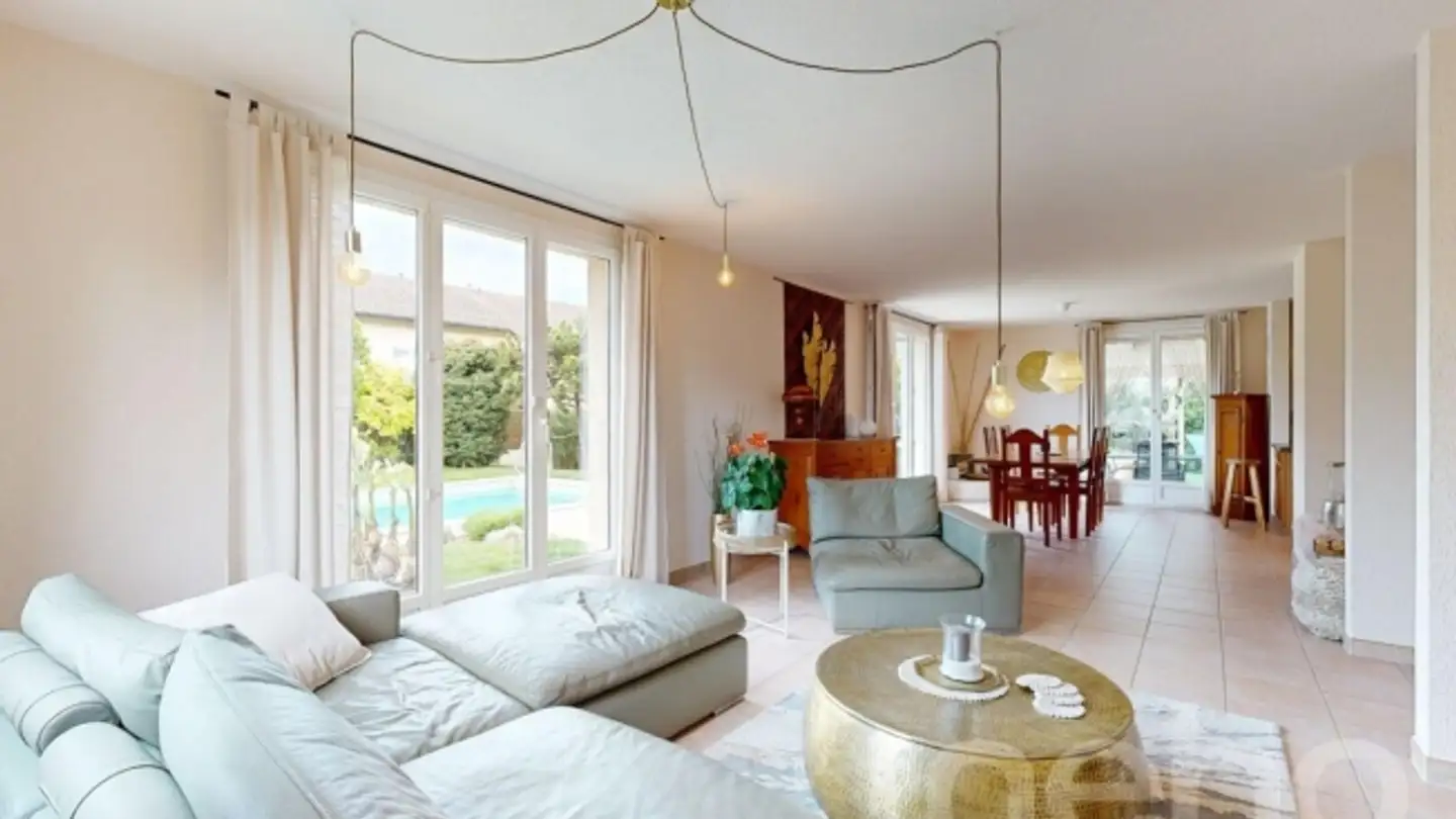 Single house for sale - 1036 Sullens