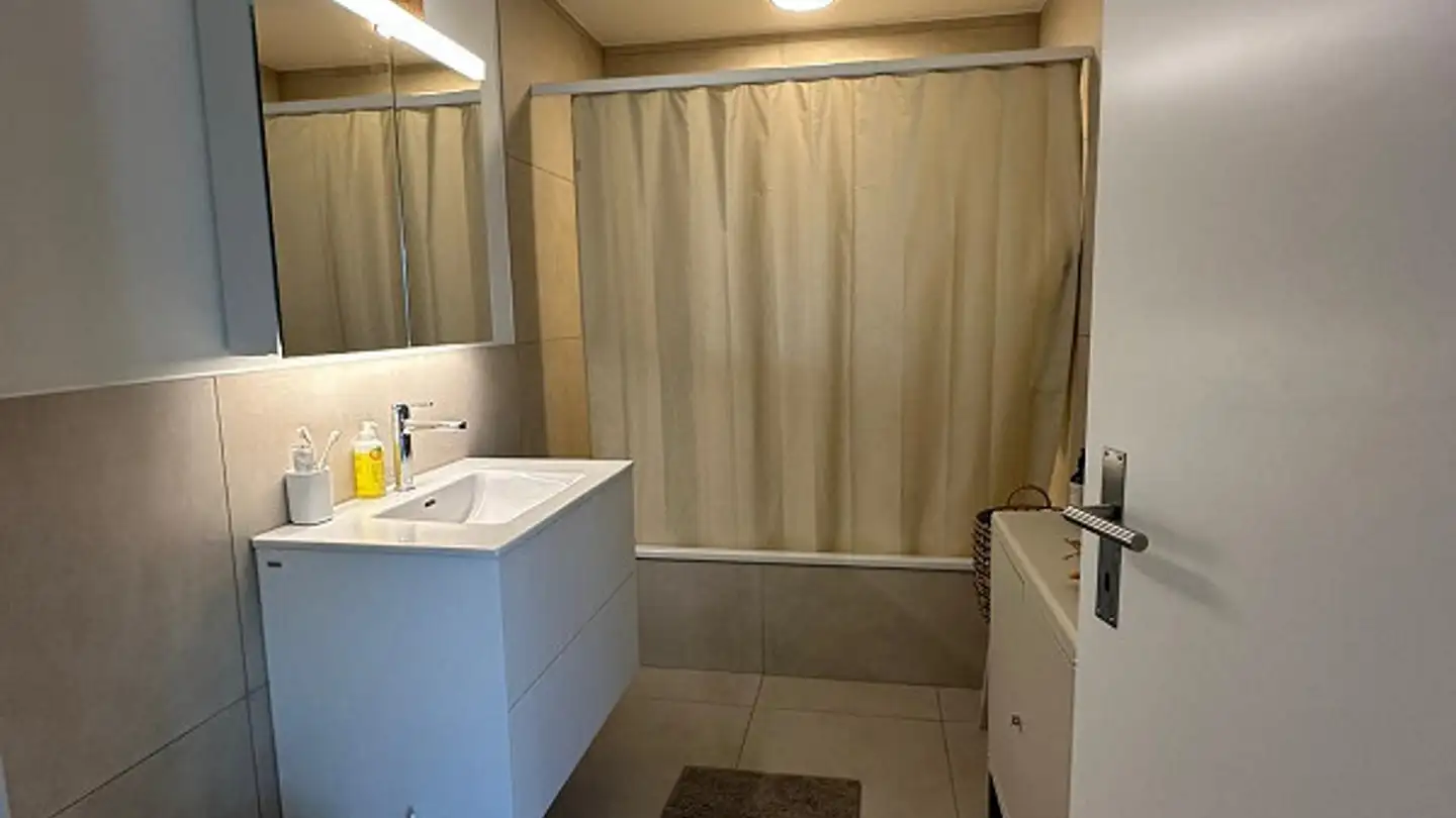 Apartment for rent - Hinterweg 3, 4106 Therwil