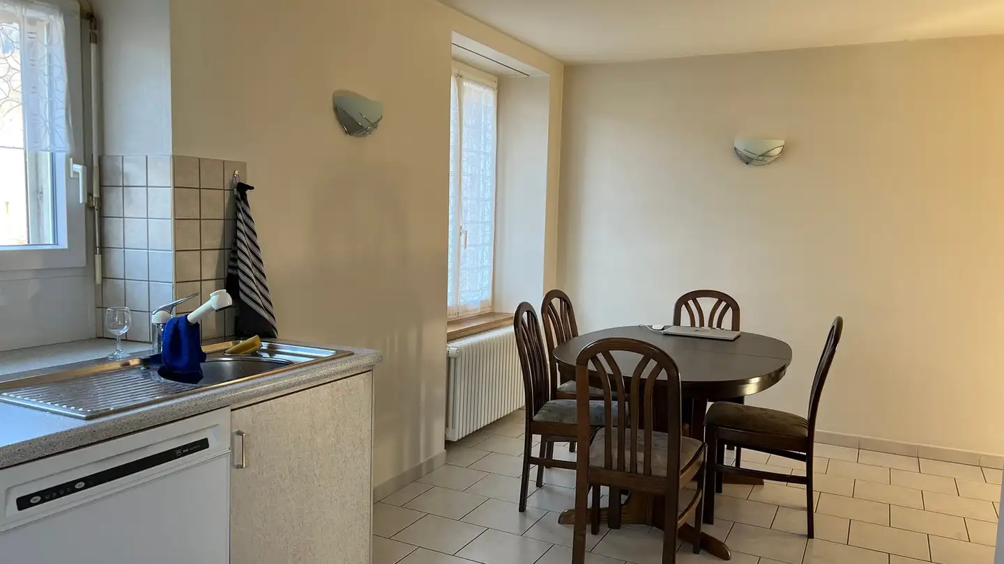 Apartment for rent - Rue Emer-De-Vattel 2, 2108 Couvet - Photo 4