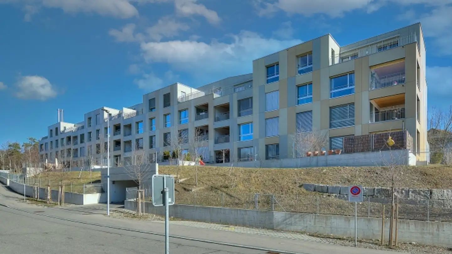 Single garage for rent - Wehntalerstrasse 321, 8106 Adlikon b. Regensdorf