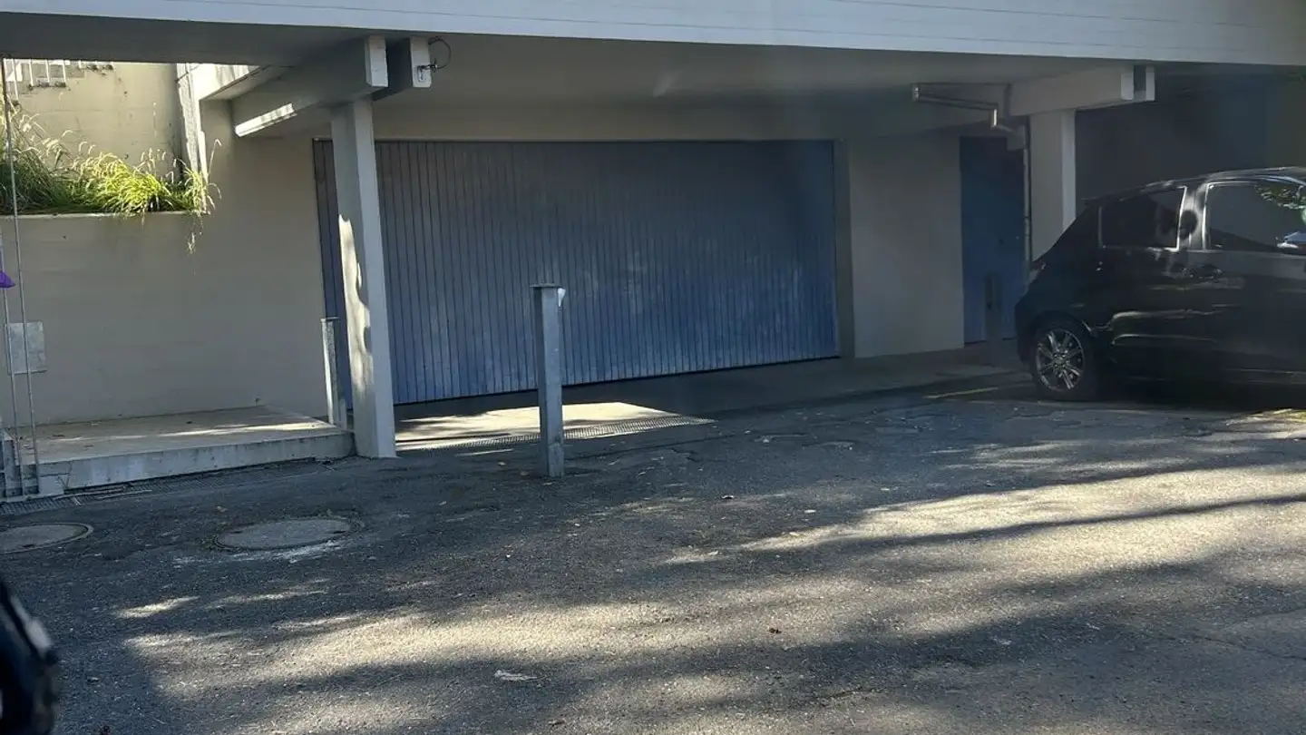 Garage individuel à louer - Döltschihalde, 8055 Zürich