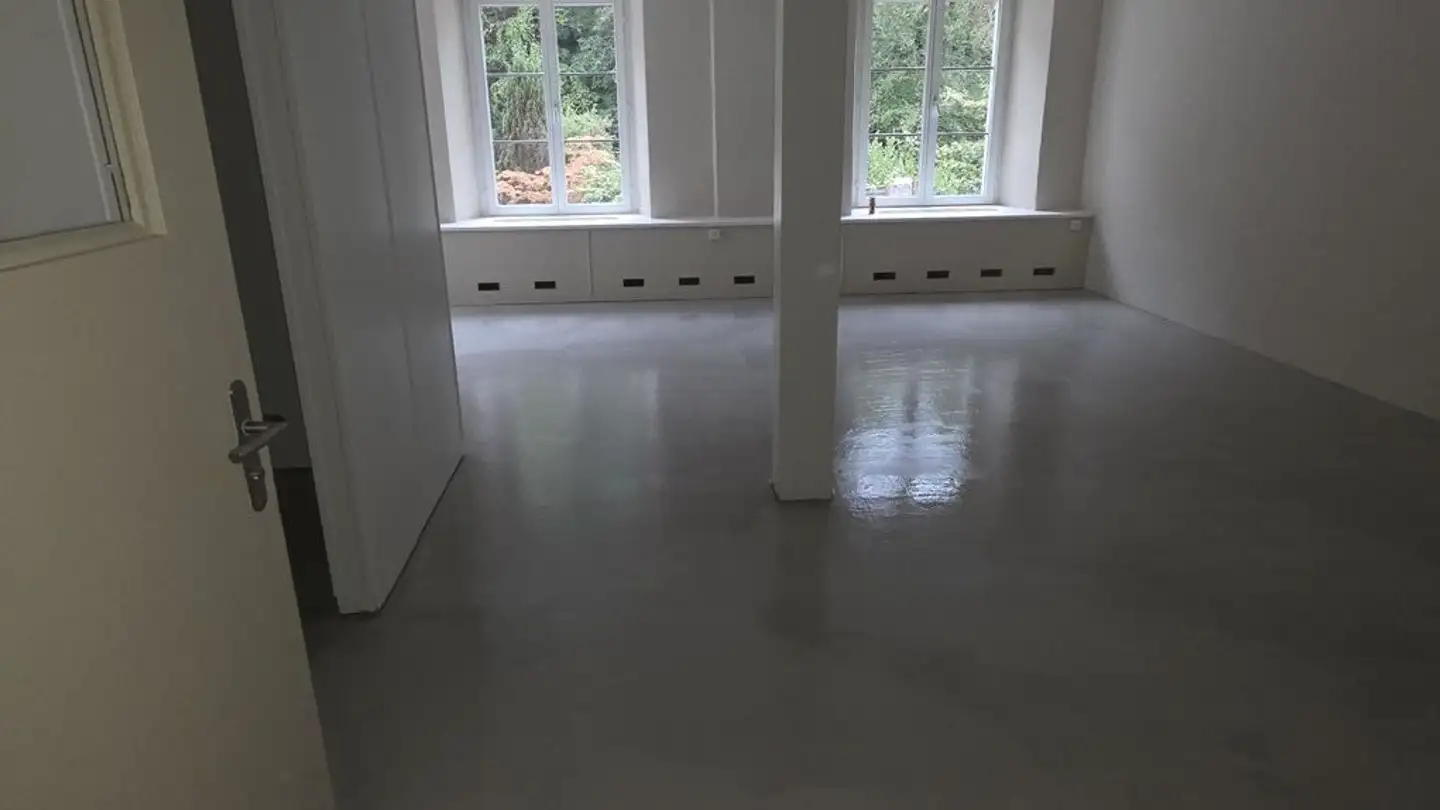 Gewerbe mieten - Walderstrasse 201, 8635 Dürnten