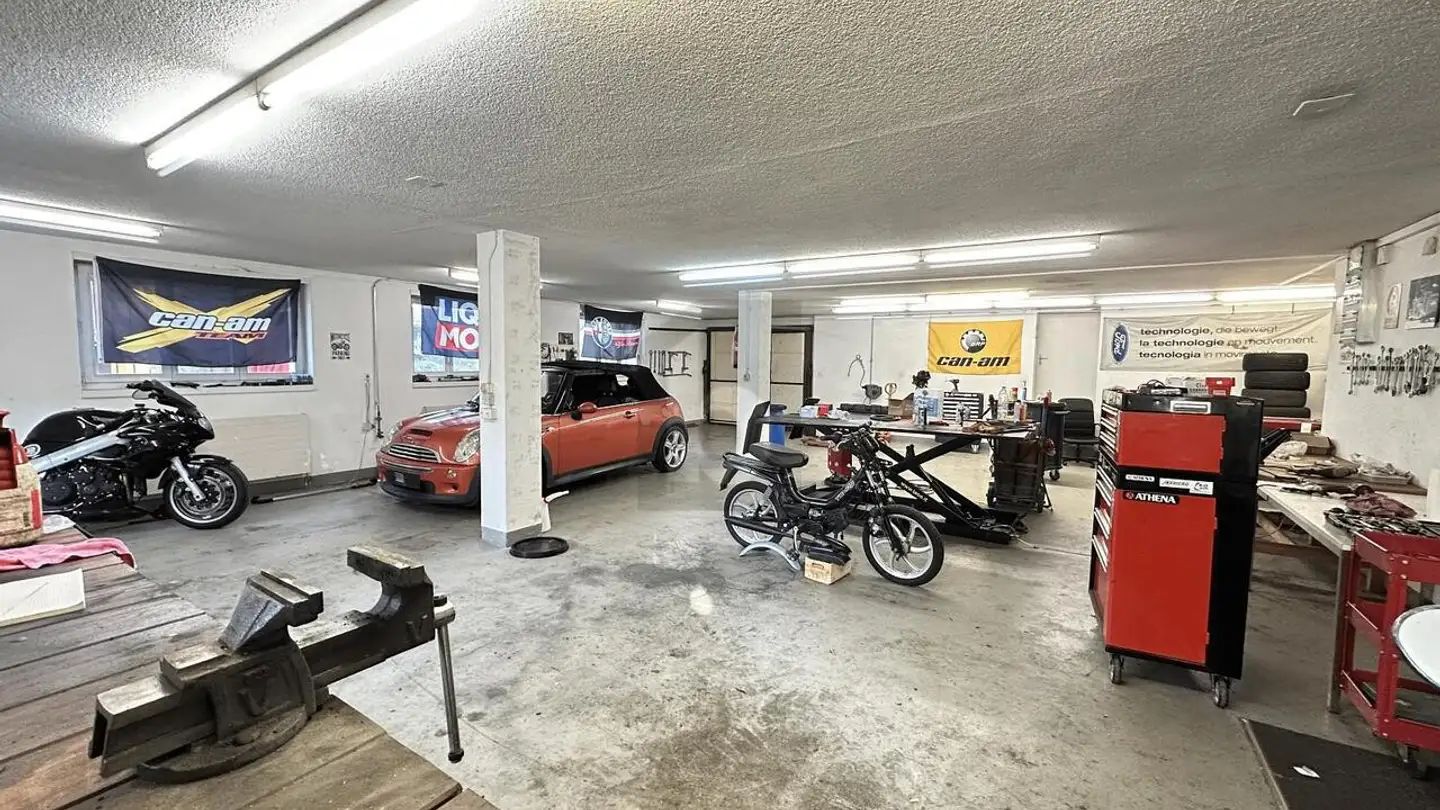Shop for rent - 5615 Fahrwangen