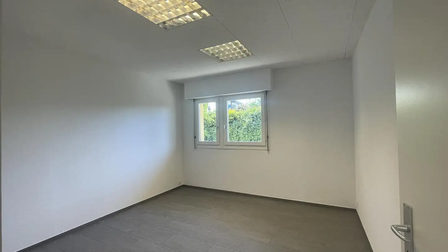 Office space for rent - Chemin Des Pralies 6, 1279 Bogis-Bossey