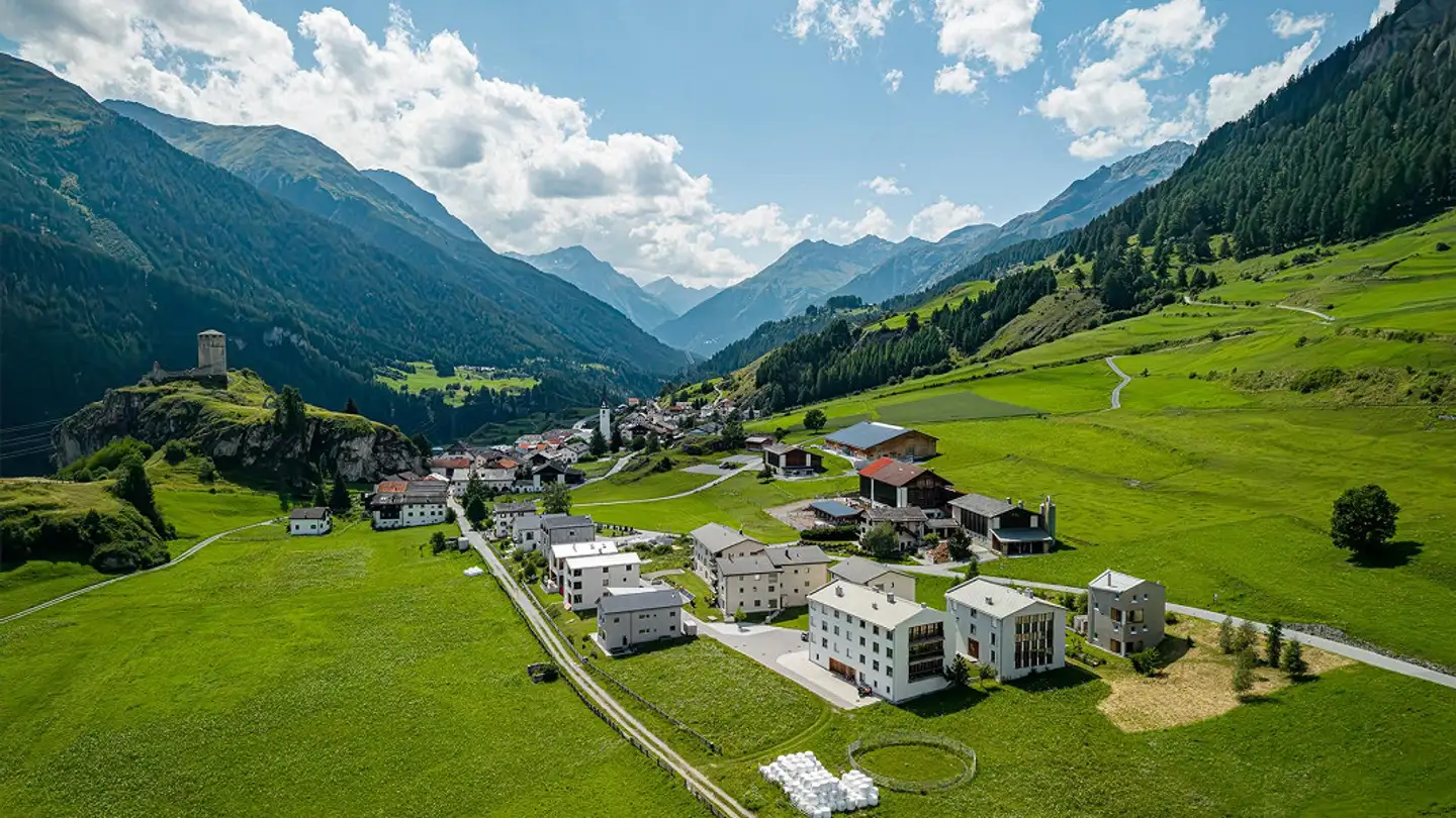 Constructible plot for sale - 7550 Scuol