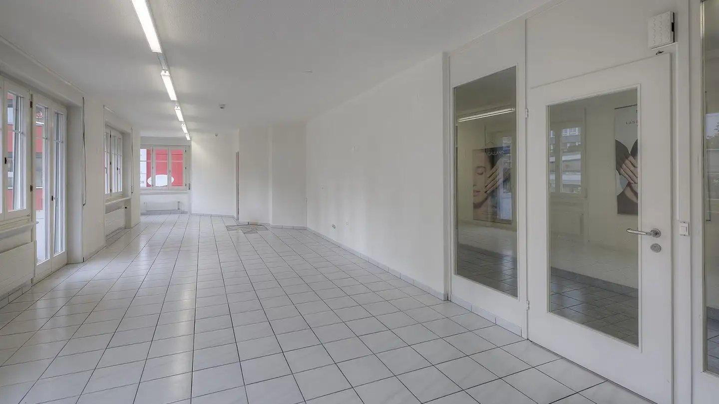 Geschäft mieten - Bettlachstrasse 7, 2540 Grenchen - Foto 4