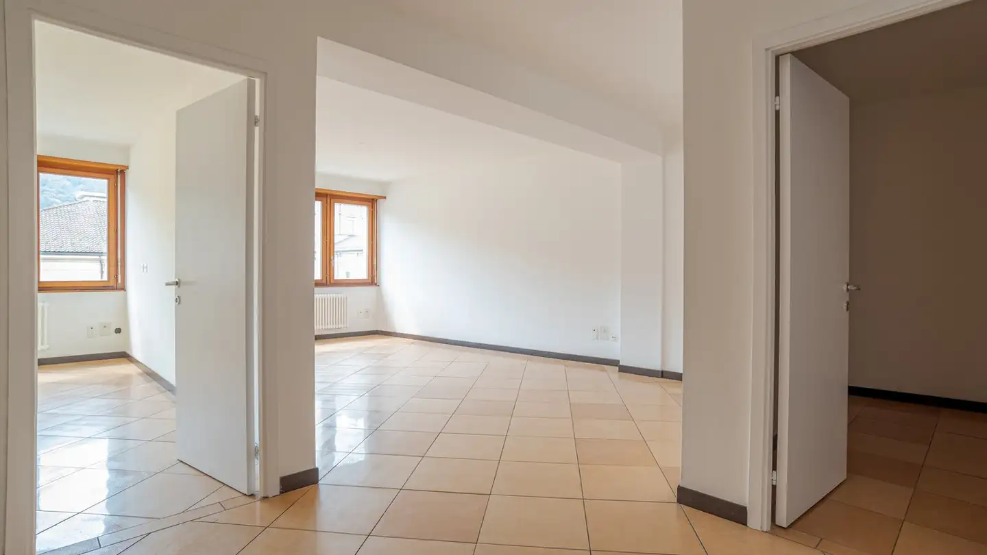 Apartment for sale - Corso San Gottardo, 6830 Chiasso - Photo 3