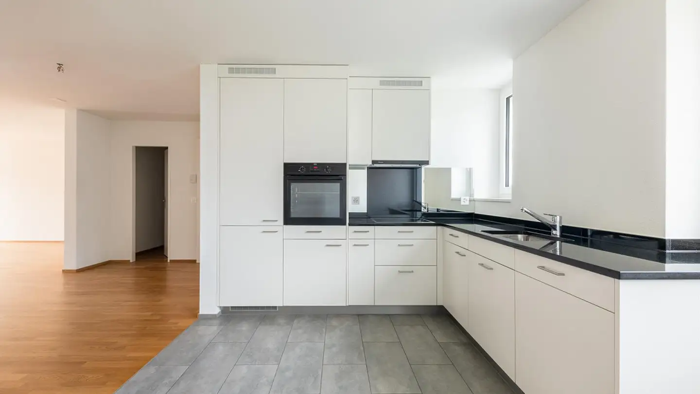 Apartment for rent - Hagenstrasse 5, 6037 Root - Photo 2