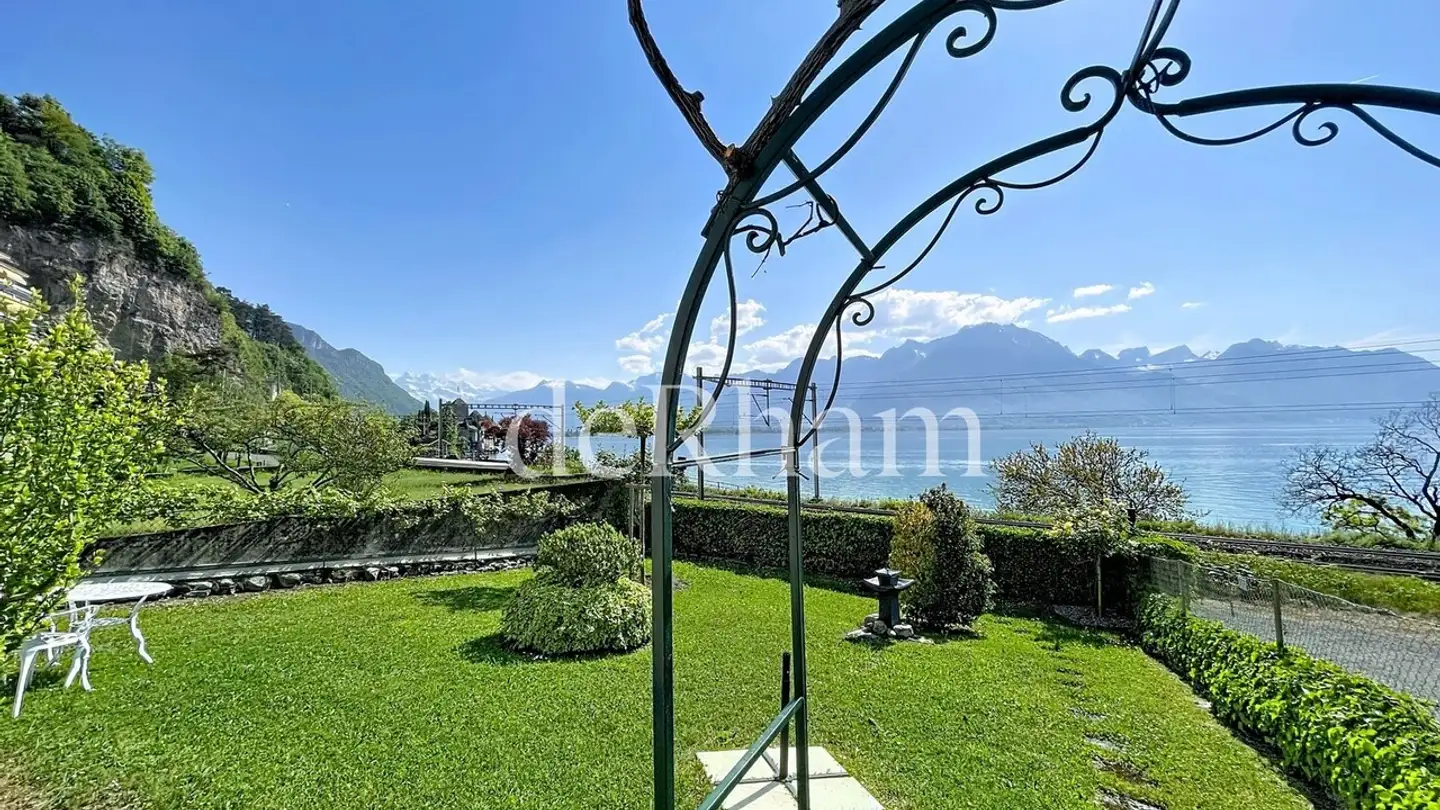 Appartement à louer - Avenue De Chillon 39, 1820 Veytaux