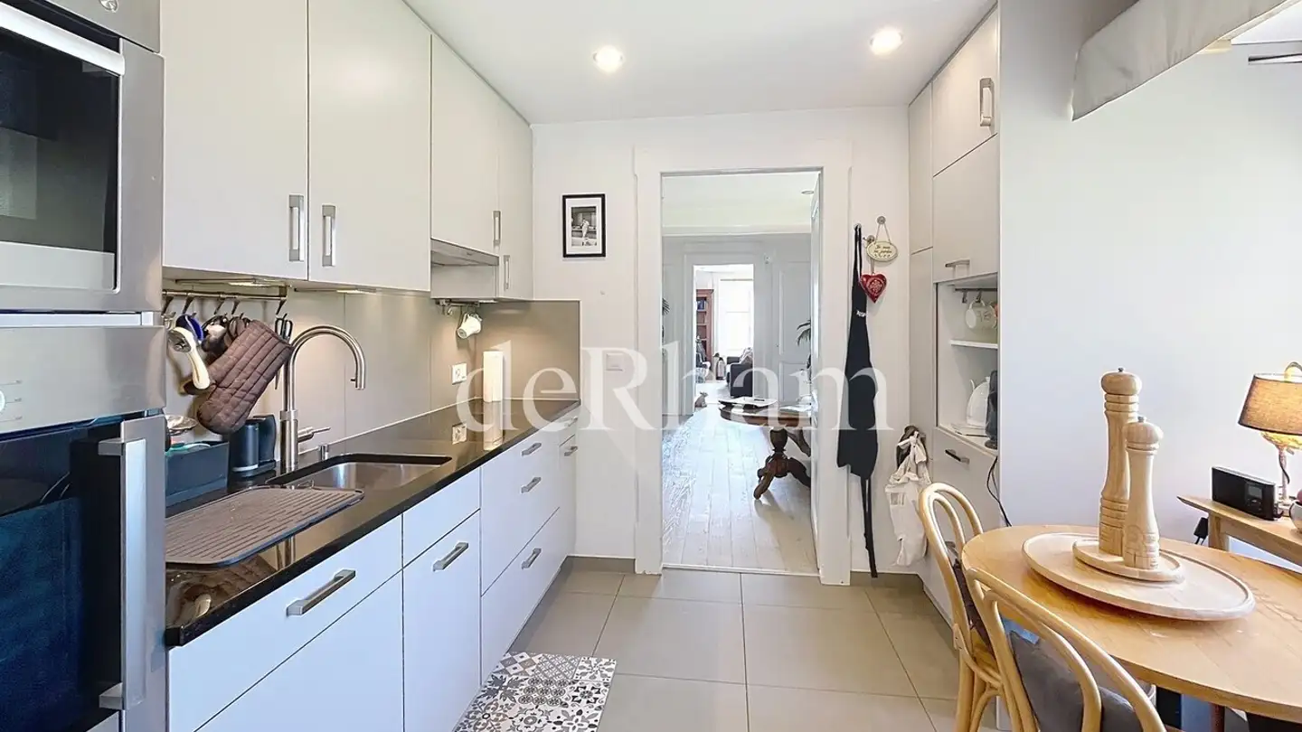 Appartement à louer - Avenue De Chillon 39, 1820 Veytaux - Photo 3