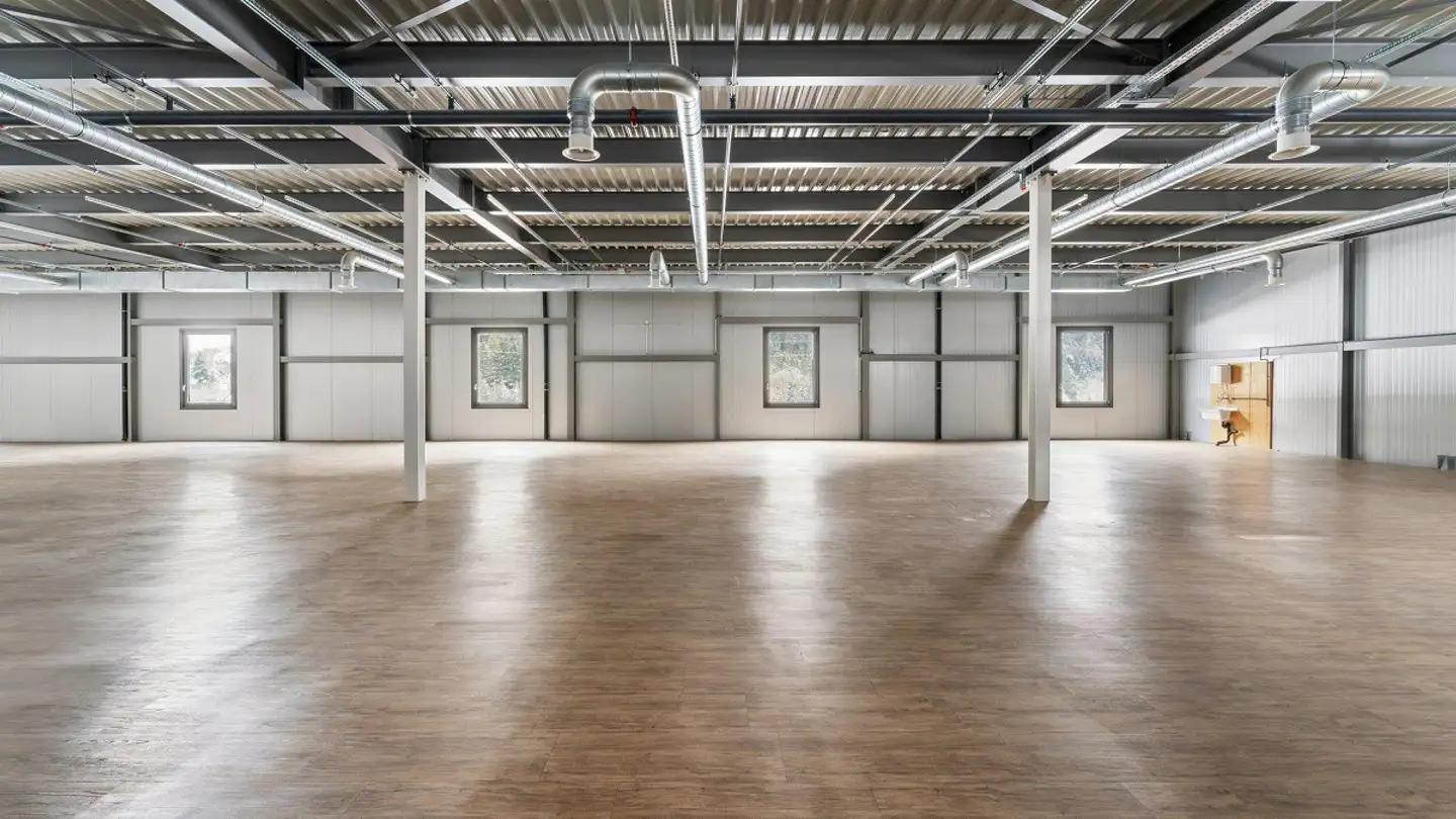 Commercial à louer - Dorfstrasse 2, 7220 Schiers - Photo 4