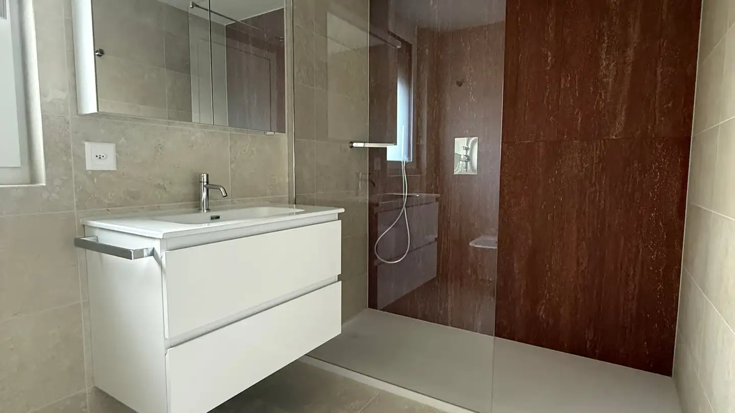 Appartamento in affitto - Via Clinto 3, 6952 Canobbio - Foto 4