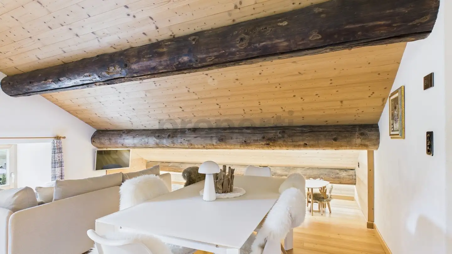 Dachgeschosswohnung kaufen - 7437 Nufenen - Foto 2