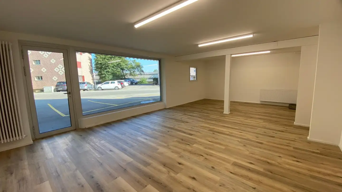 Commerciale in affitto - Weissensteinstrasse 1, 2540 Grenchen