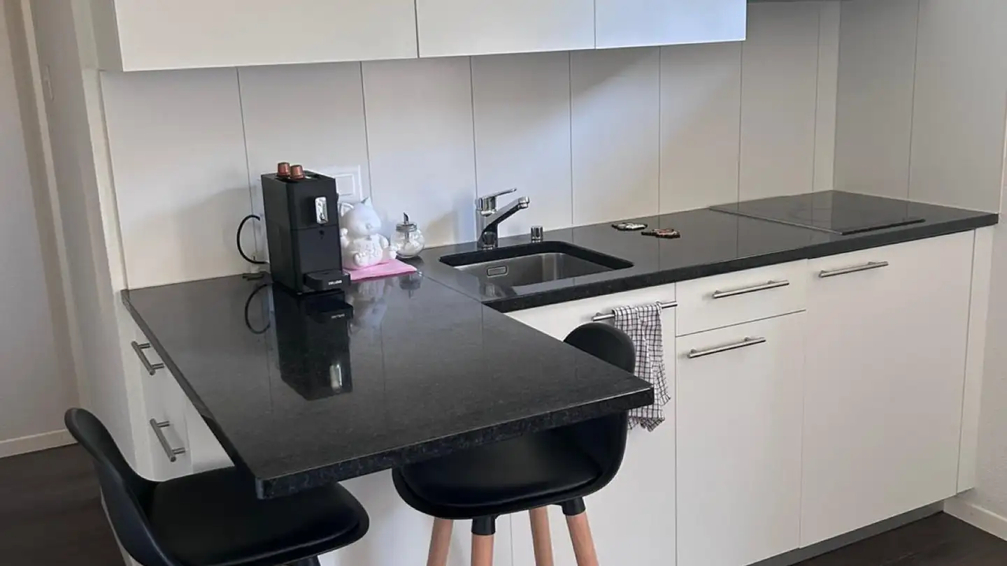 Appartement à louer - Rue De Maillefer 39, 2000 Neuchâtel - Photo 2