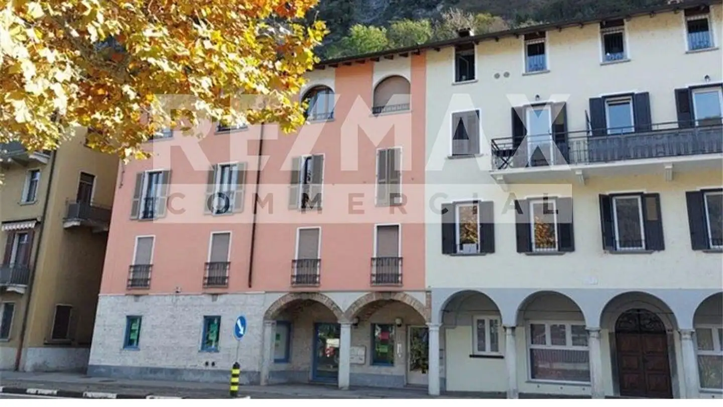 Commerciale in affitto - 6825 Capolago