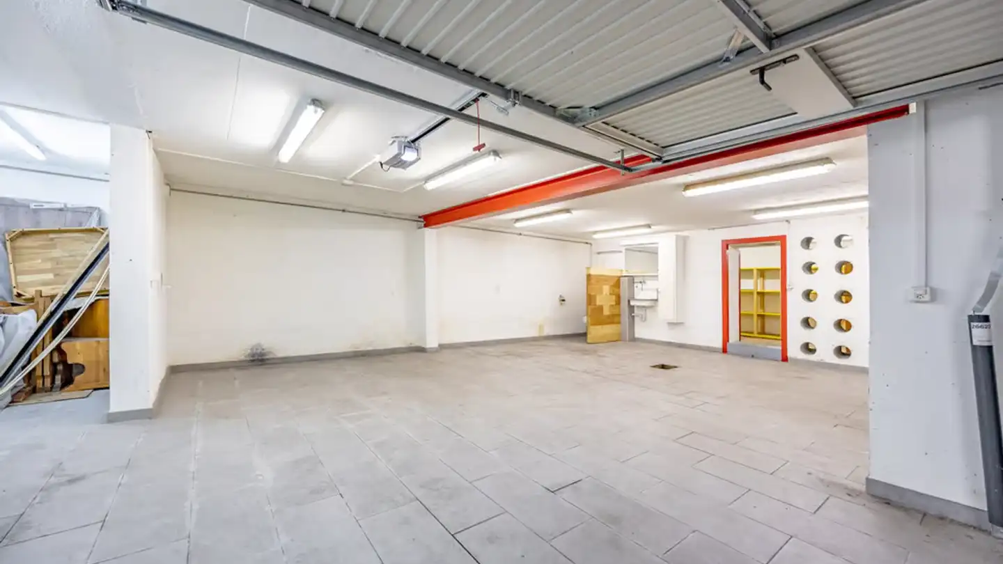 Single garage for sale - 3930 Visp