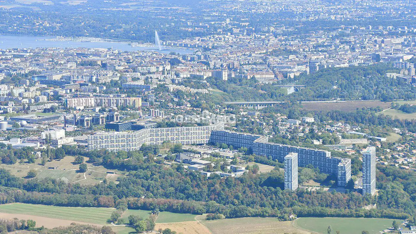 Mischgenutztes Gebäude kaufen - Passerelle Du Lignon, 1219 Le Lignon
