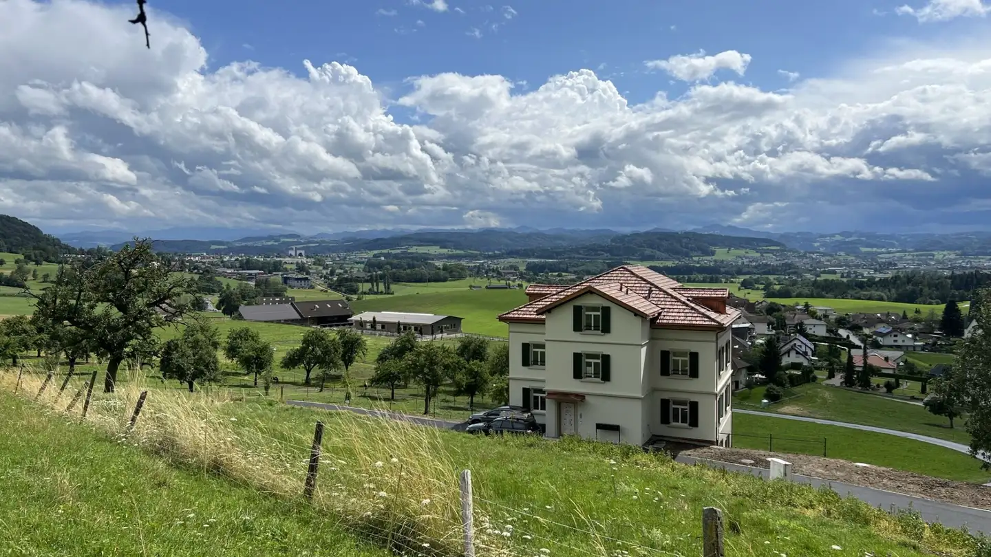 Villa mieten - Schlossstrasse, 9553 Bettwiesen