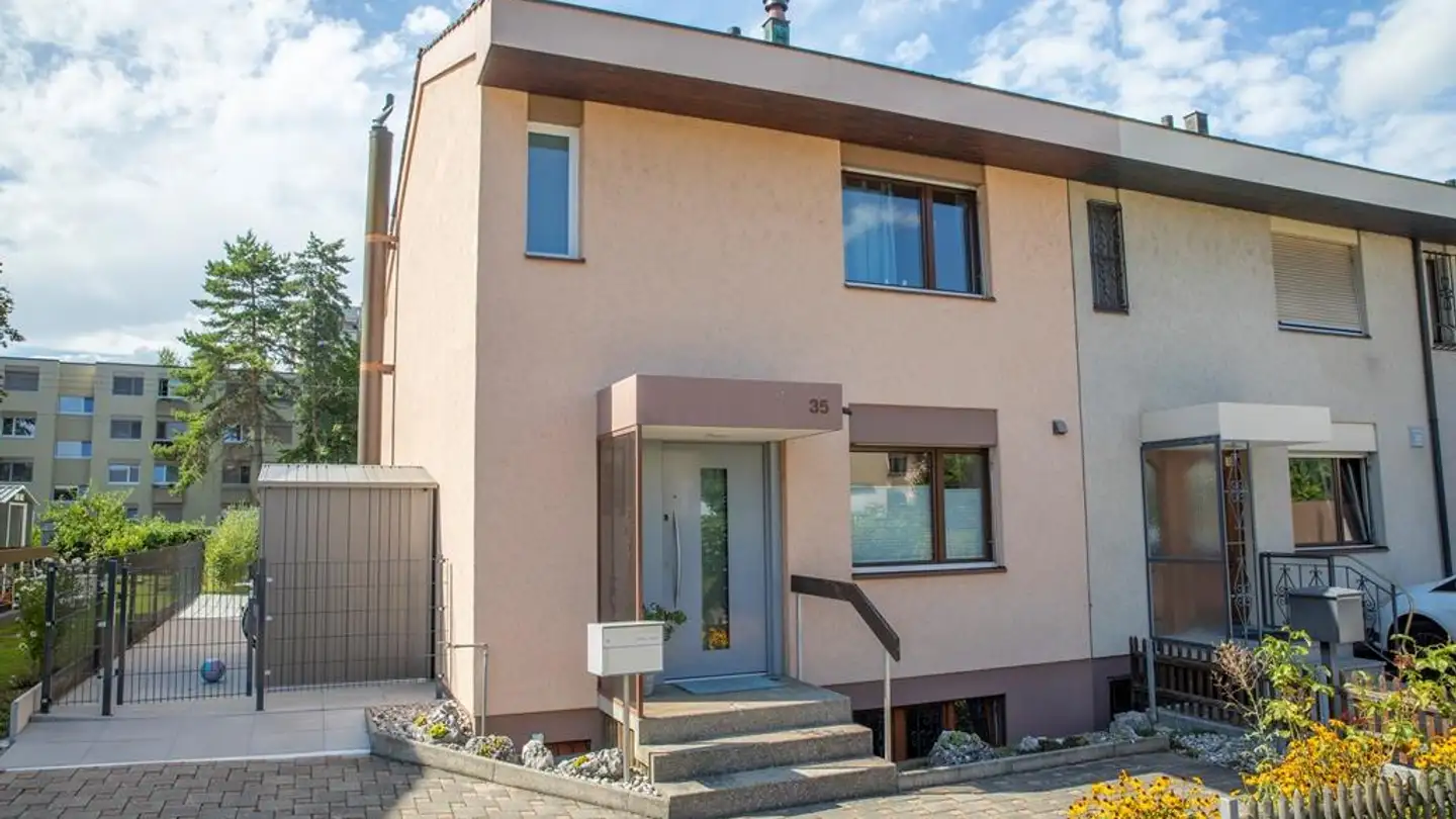 Single house for rent - Nonnenmattstrasse 35, 4107 Ettingen