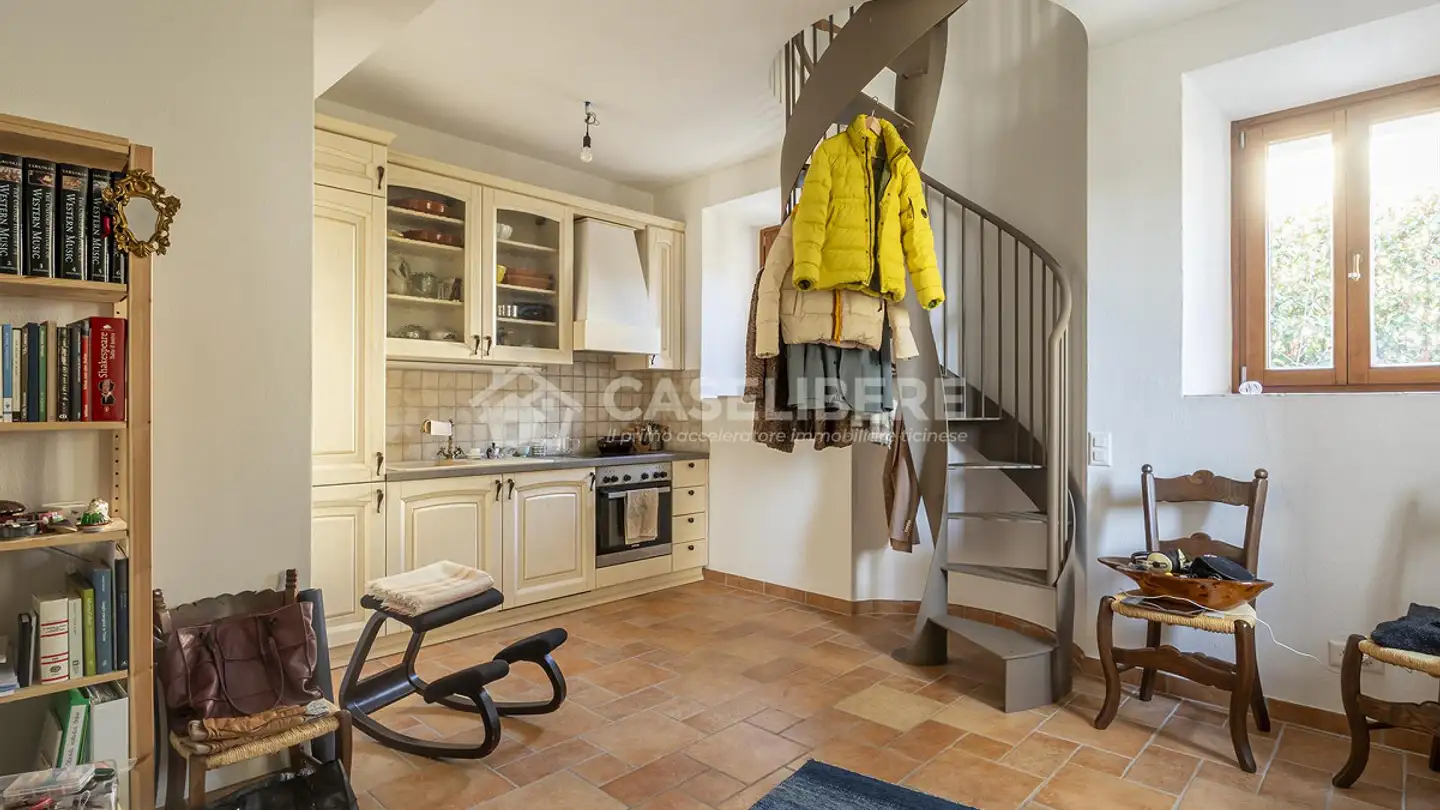 Appartement à louer - 6928 Manno