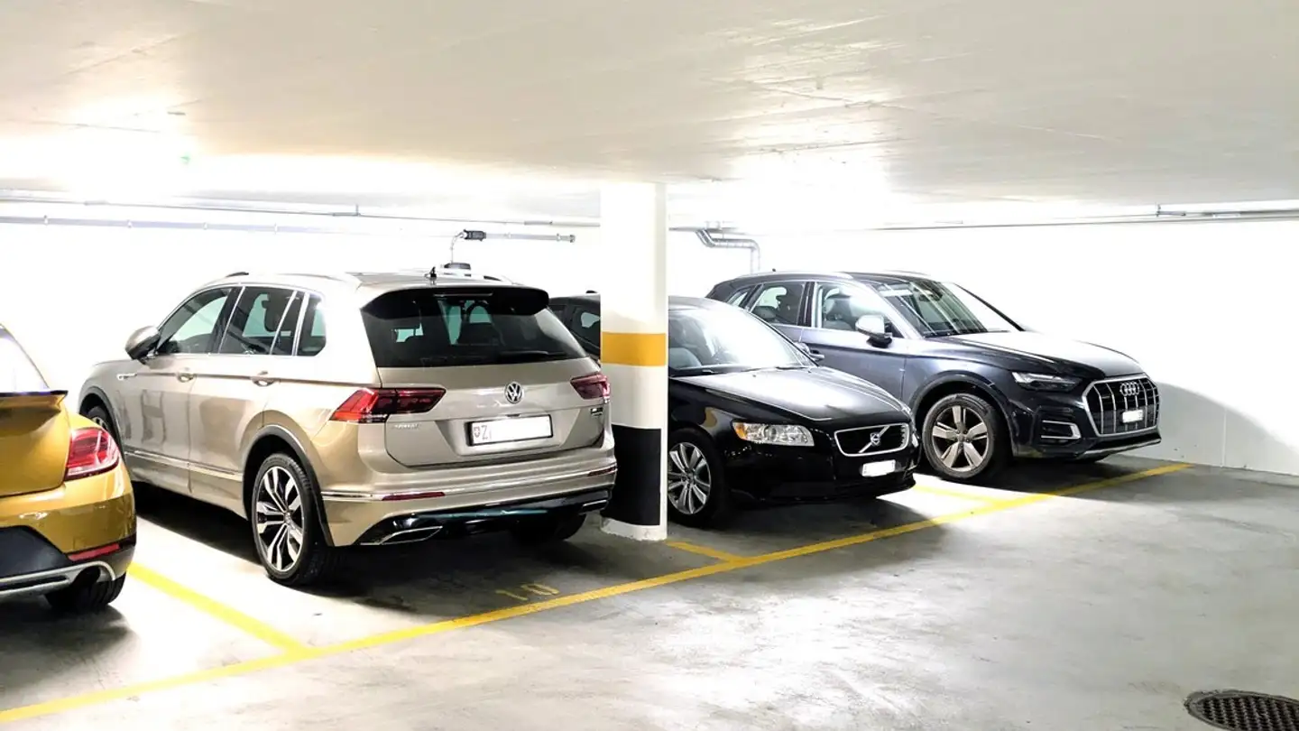 Garage singolo in affitto - Gumpenwisenstrasse 3b, 8166 Niederweningen - Photo 2