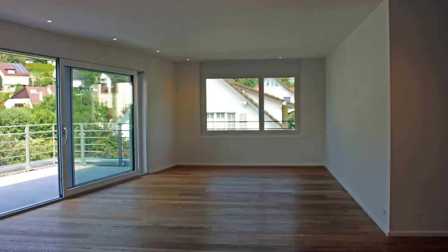 Attique à louer - Löwenstrasse 24, 8133 Esslingen - Photo 2