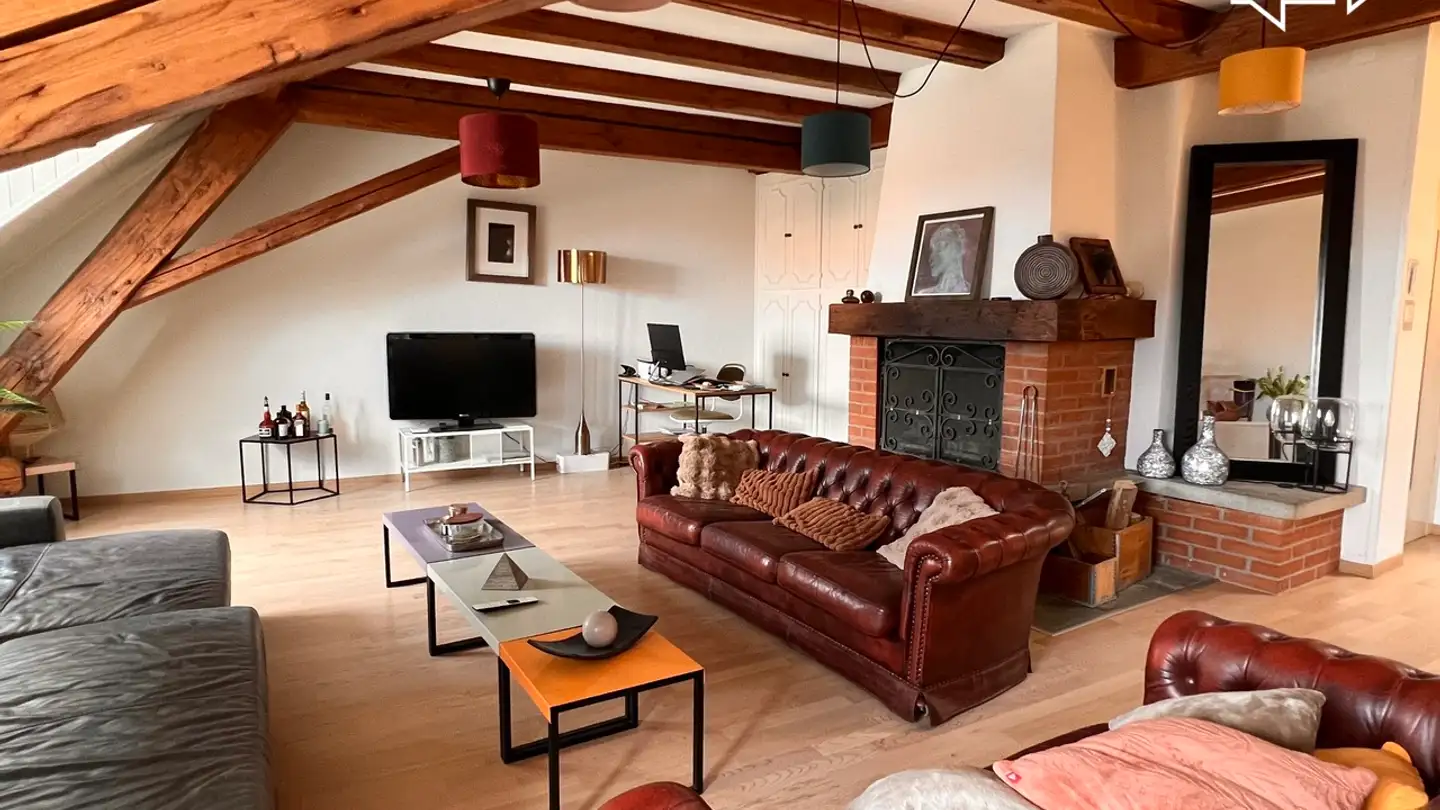 Attique à louer - Rue Centrale, 1580 Avenches - Photo 2