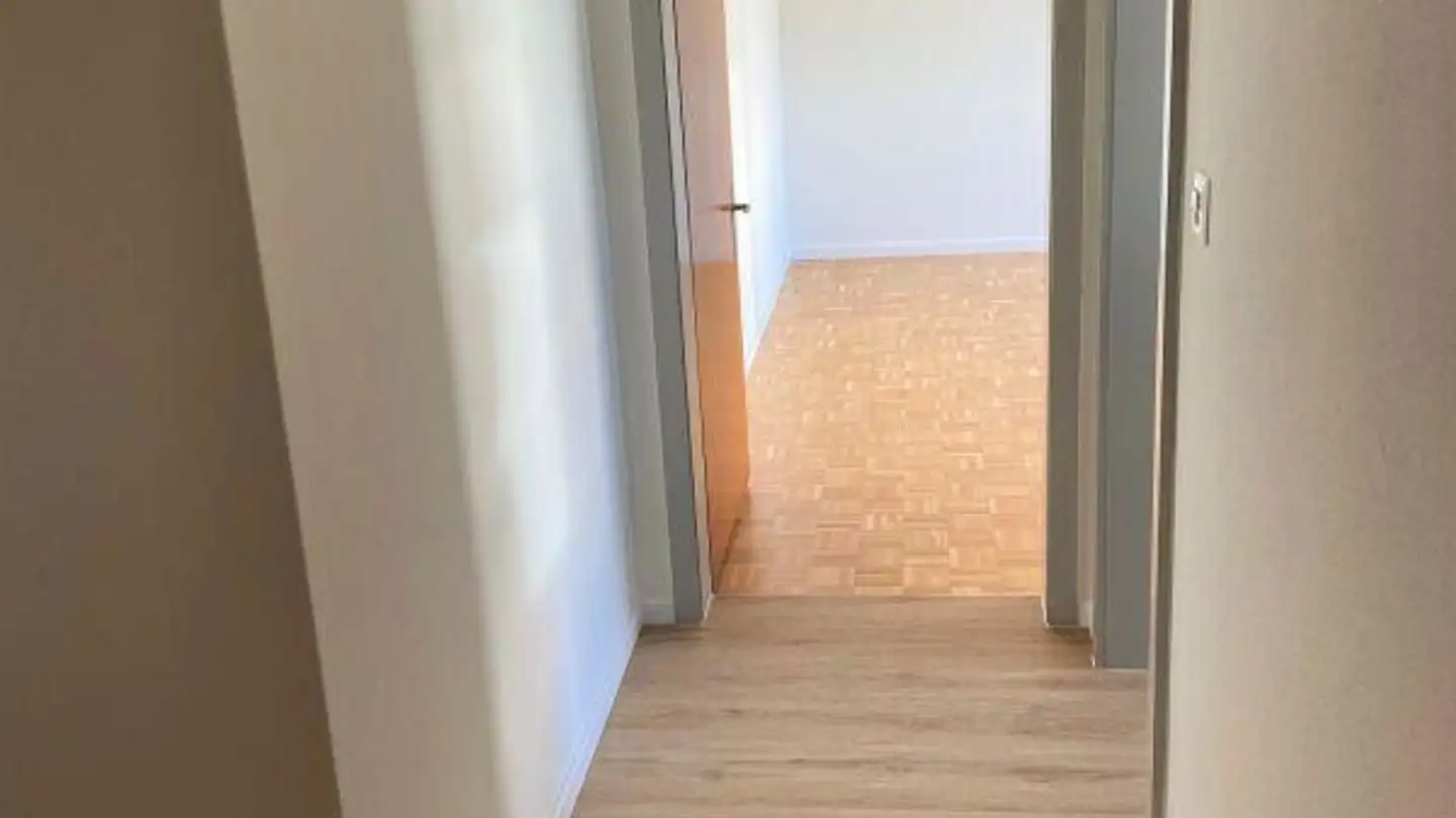 Wohnung mieten - Industriestrasse 43, 8212 Neuhausen am Rheinfall - Foto 4