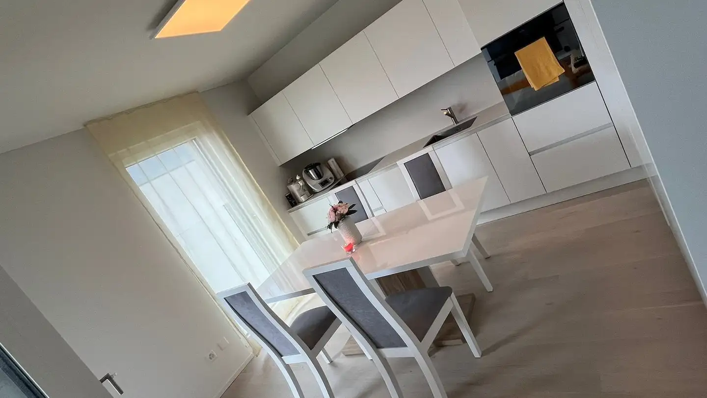 Apartment for rent - Viale C. Olgiati 5e, 6512 Giubiasco - Photo 2