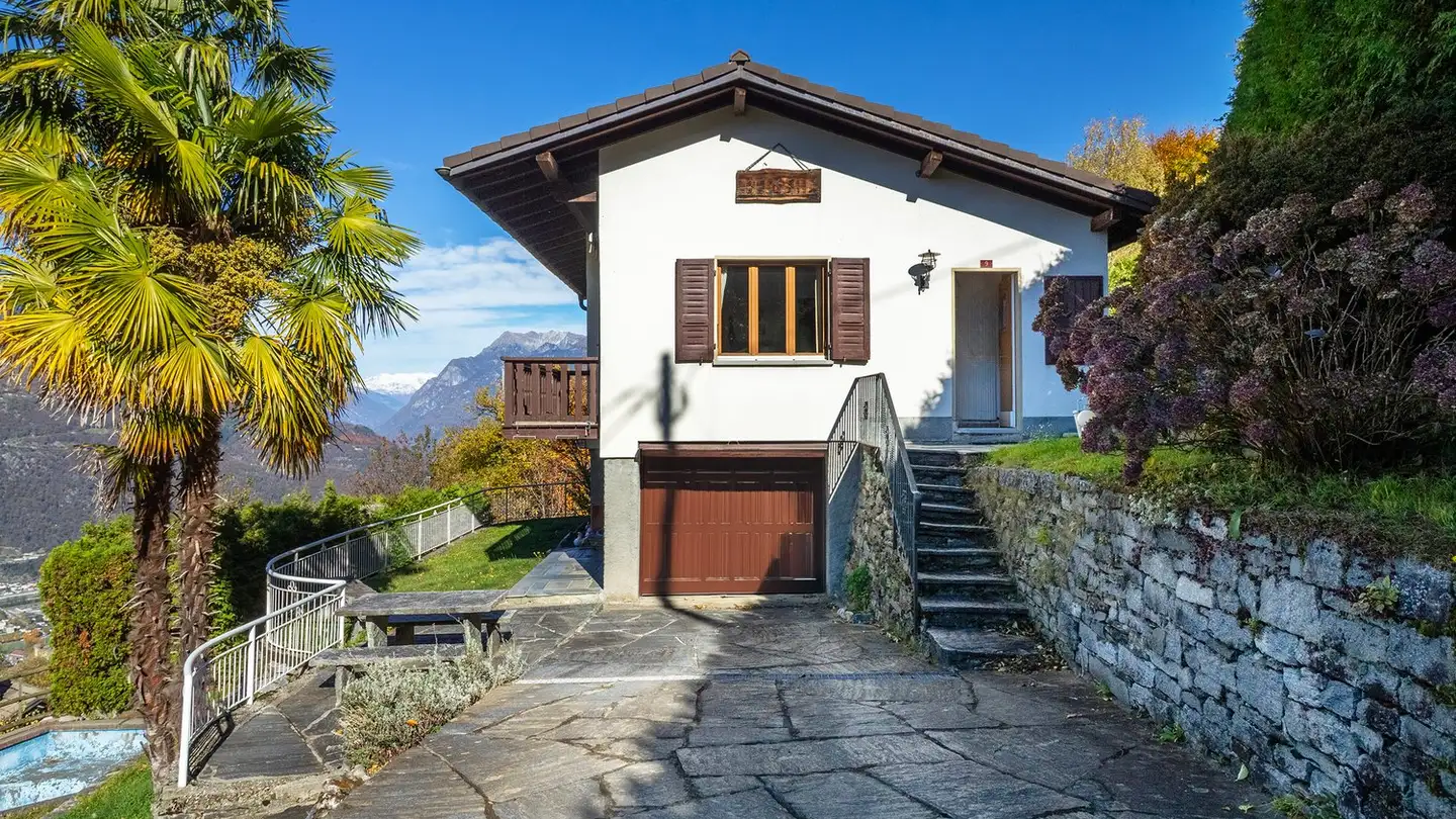 Casa singola in vendita - Via Mondella 9, 6582 Pianezzo