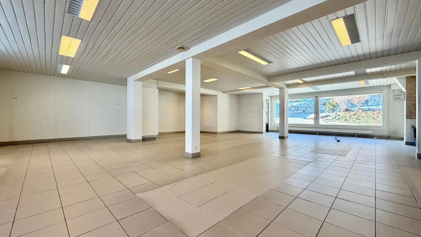 Mixed-use building for sale - Route De Granges 4, 3978 Flanthey - Photo 4