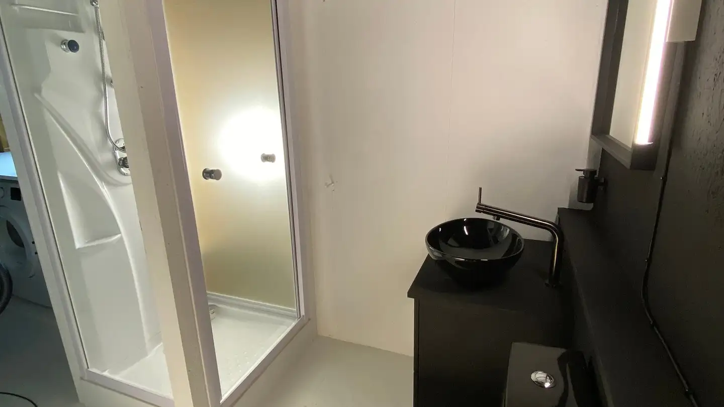 Workshop for rent - Rue Ernst-Schüler / Ernst-Schüler-Strasse 66, 2502 Biel/Bienne - Photo 3