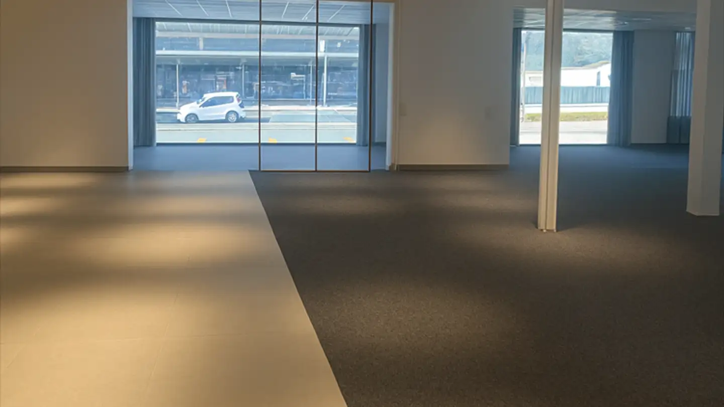 Commerciale in affitto - Route Du Léman 33, 1907 Saxon - Photo 2