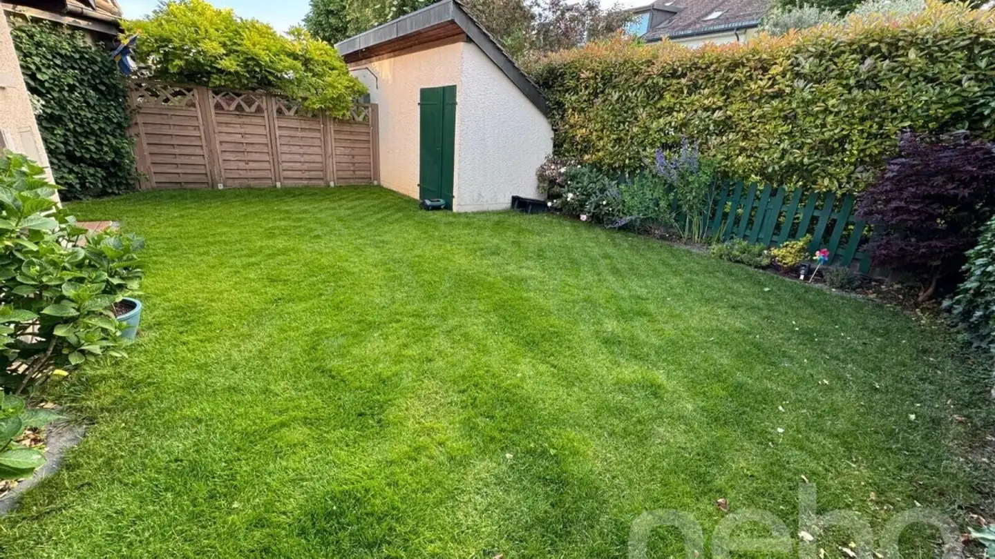 Stepped house for sale - 1297 Founex