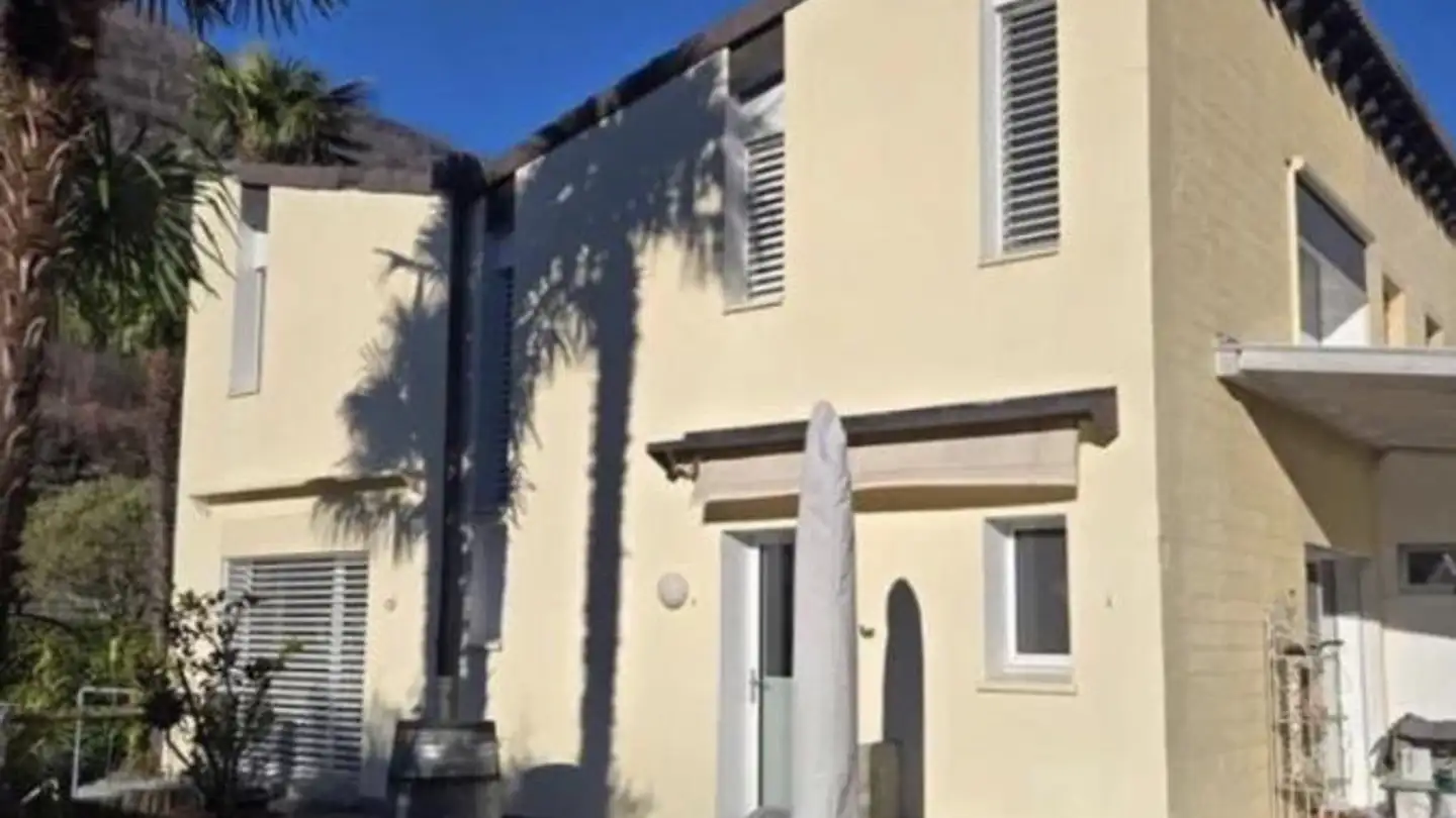 Stepped house for sale - Via Golino, 6656 Golino